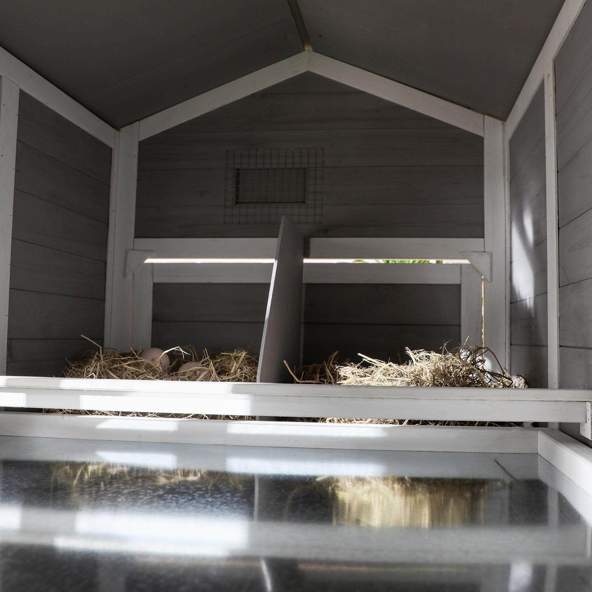 PawHut Wooden Chicken Coop with Run for 3 - 4 Chickens, Hen House with Nesting Box, Removable Tray, Outdoor Poultry Cage, 77.5" x 32.5" x 46", Light Gray