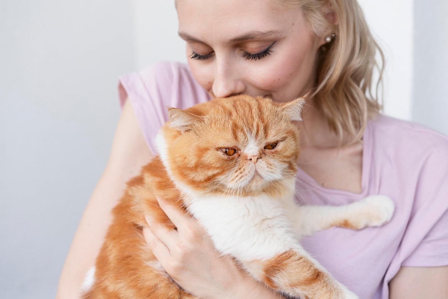 Why Is My Cat Suddenly Distant?