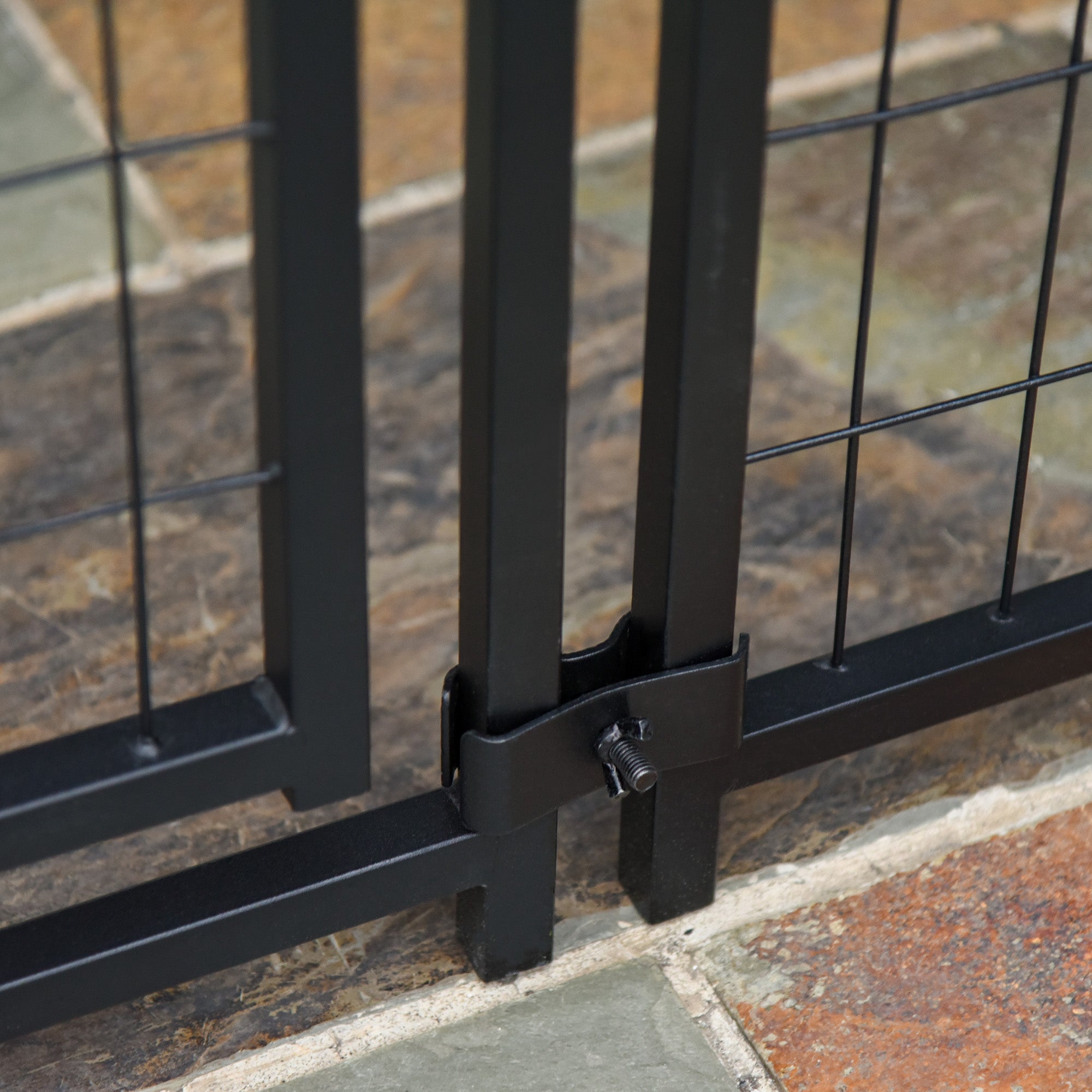 8' x 4' x 6' Large Outdoor Dog Kennel Run Steel Fence with UV-Resistant Oxford Cloth Roof & Secure Lock
