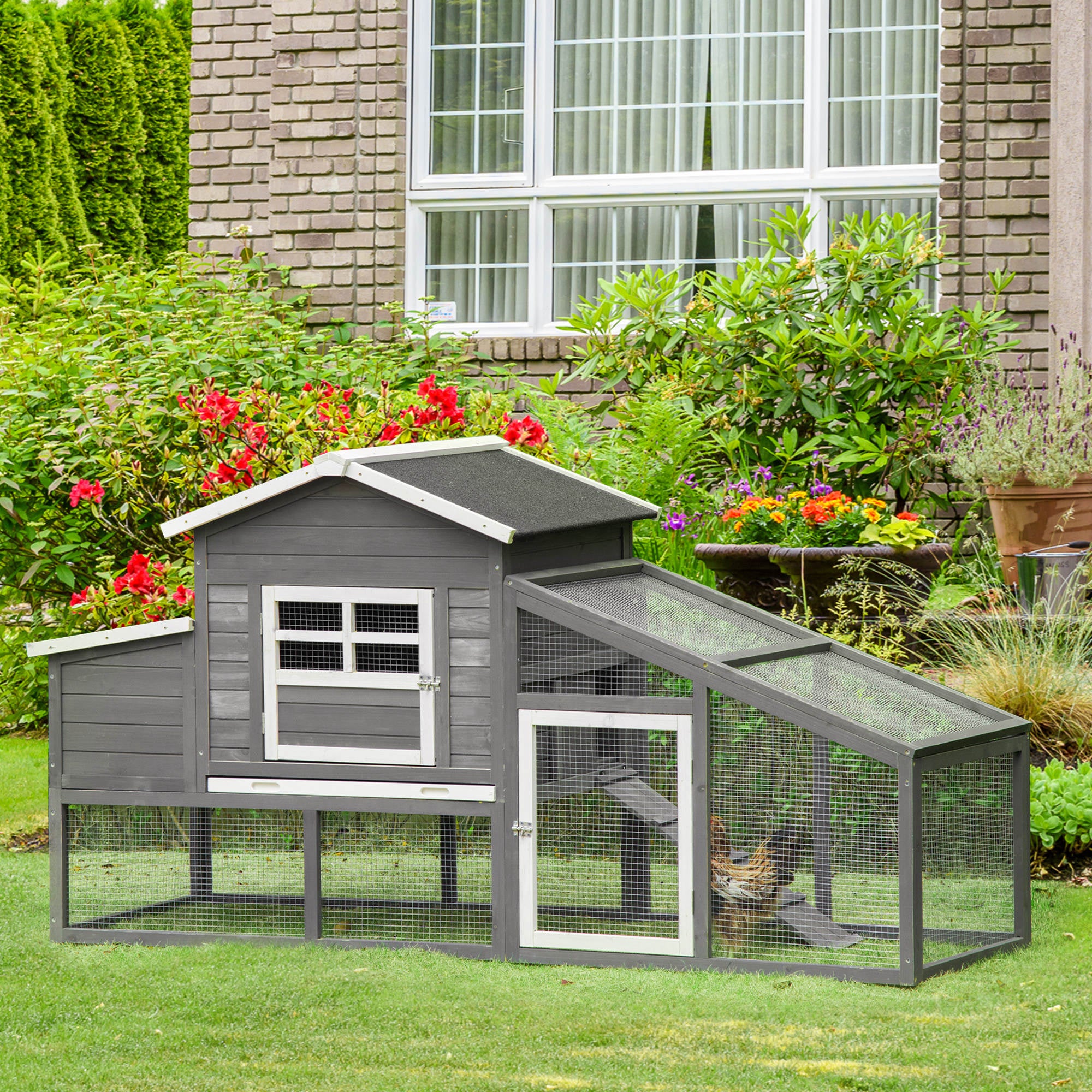 79" Wooden Chicken Coop, Outdoor Hen House, Poultry Habitat with Removable Tray, Nesting Box, Run, Ramp, Grey