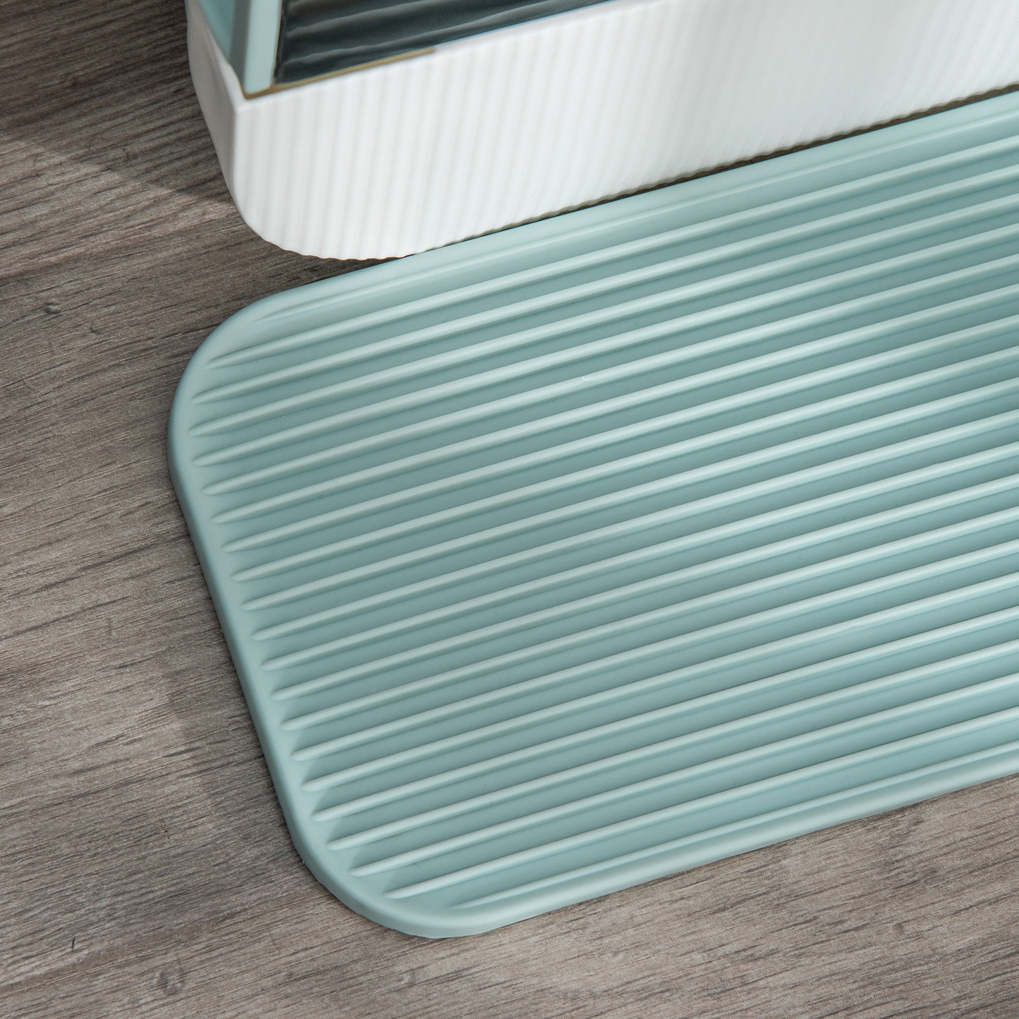 Large Cat Litter Box with Lid, Enclosed Kitty Litter Box with Slide-out Tray, Scoop, Filter, Green