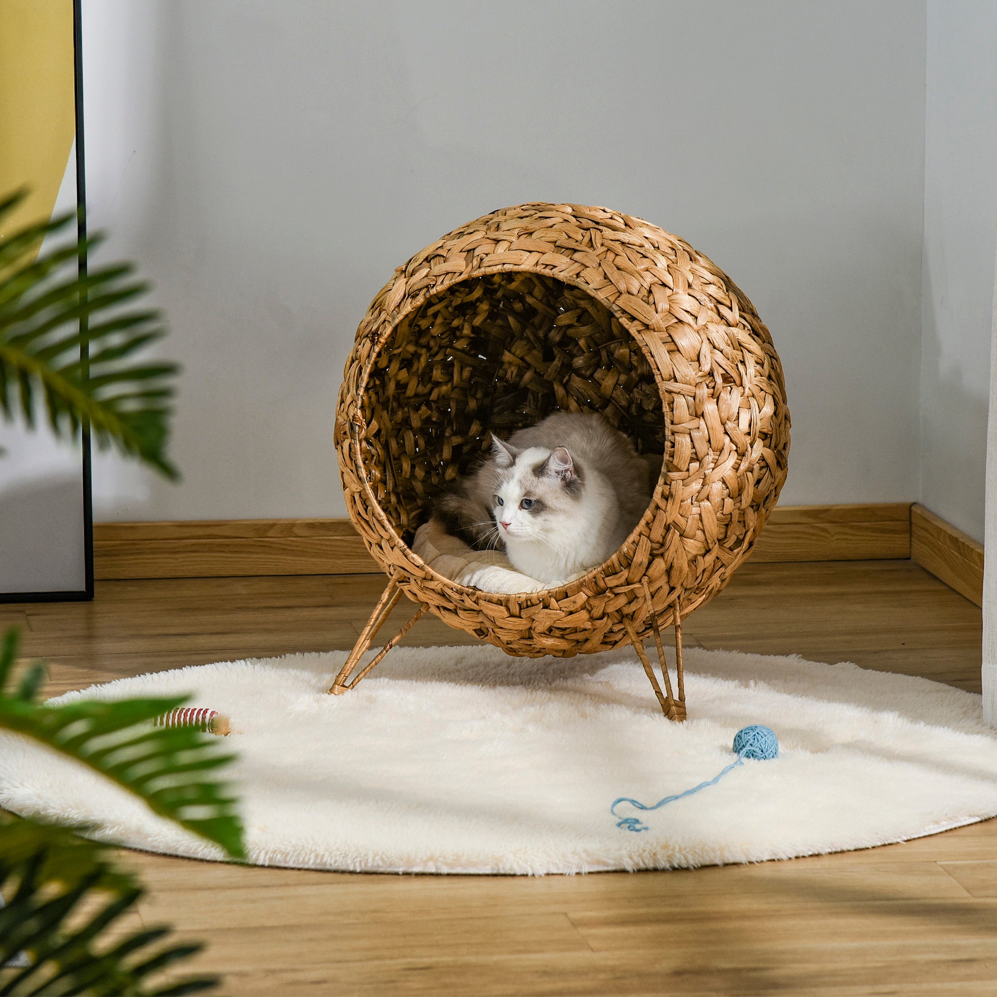 PawHut 20.5" Weaved Cat Bed, Elevated Hand-woven Braided Banana Leaf Kitten House Condo with Cushion, Natural