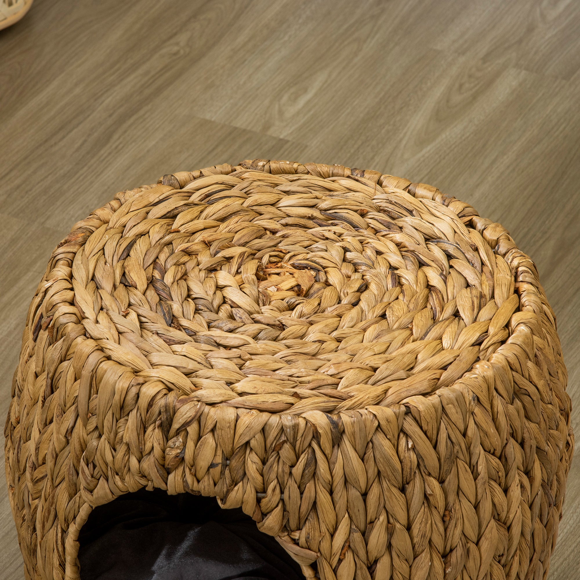 Wicker Cat Bed, Rattan Kitten Bed with Washable Cushion, Elevated Pet Bed for Indoor Cats, Light Brown